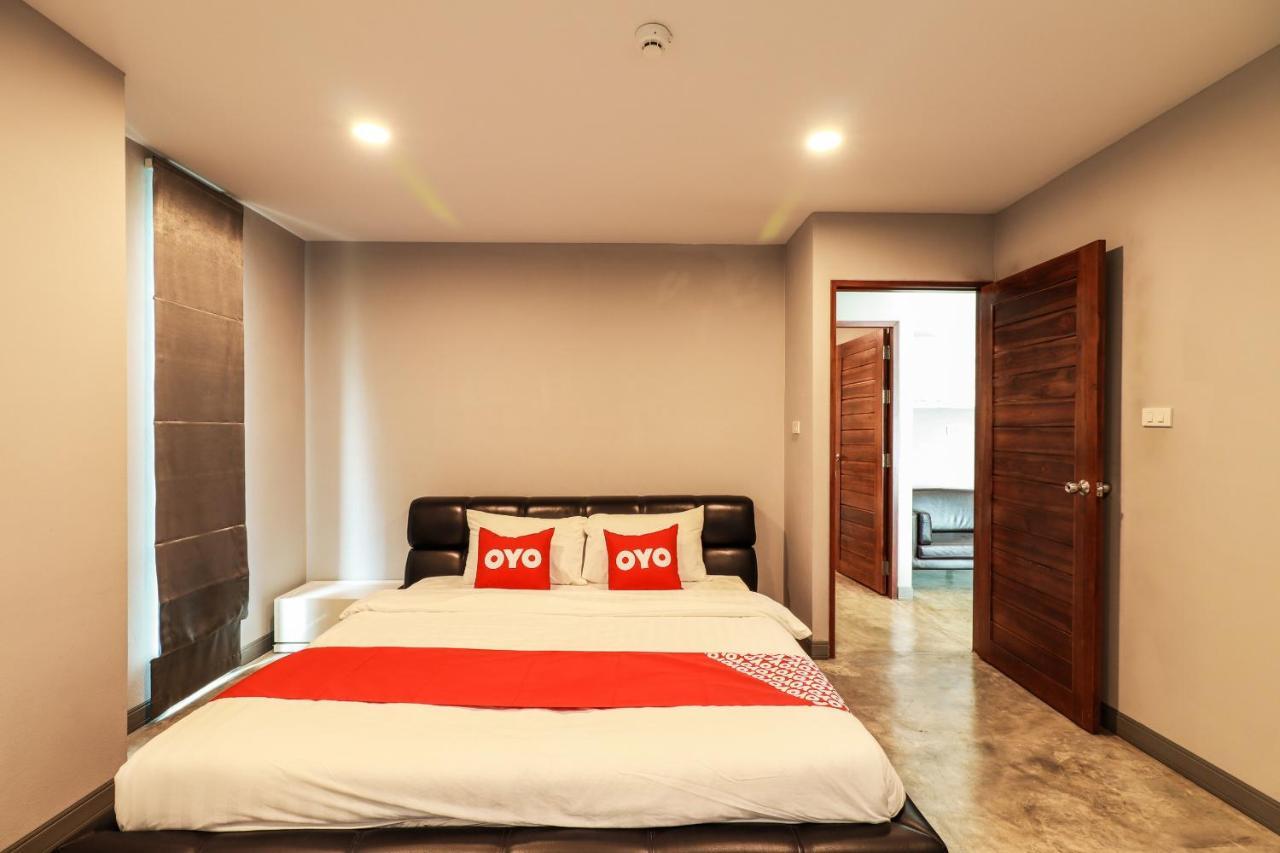 Oyo 150 3Q Chiangmai Residence Chiang Mai Exterior photo